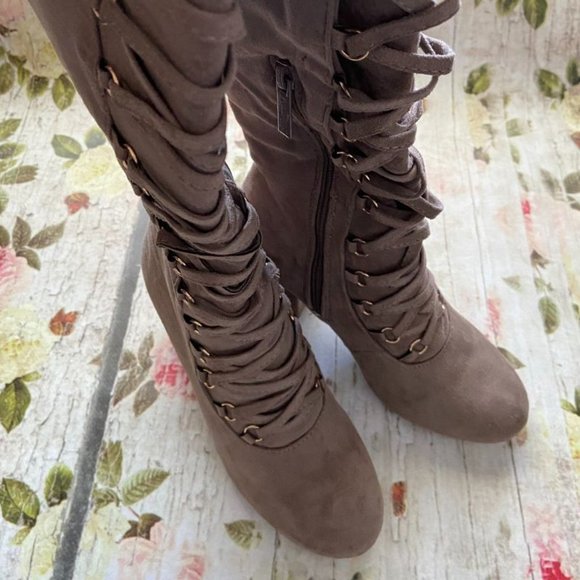 NWOT Nature Breeze Taupe Suede Over-the-Knee Boots Size 7 - Picture 8 of 16